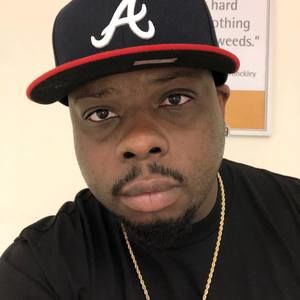 Meet your Posher, Derrick